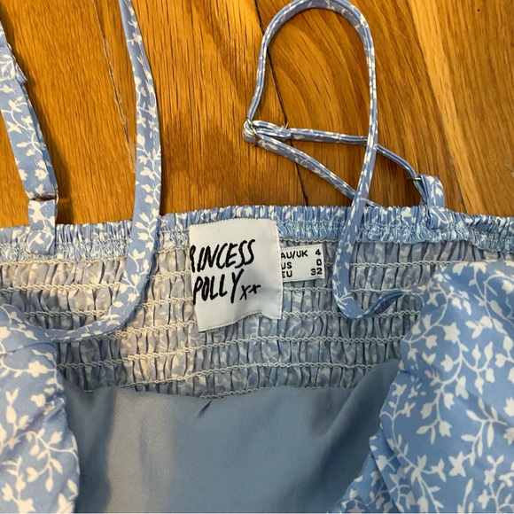 Princess Polly Blue and White Floral Milkmaid Summer Tank Top Cami 0 - Picture 3 of 3